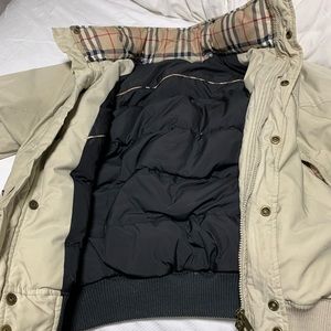 Burberry men medium puffer
